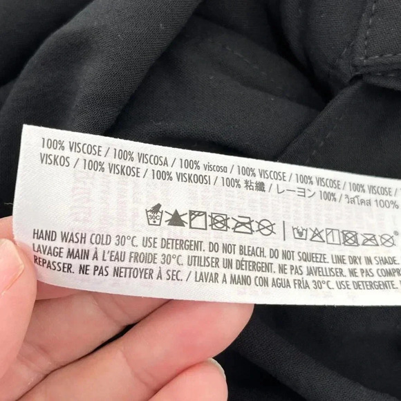 Disney Her Universe Tie Waist Top Size S Black "Hocus Pocus" Graphic Print Back‎ - Picture 11 of 13